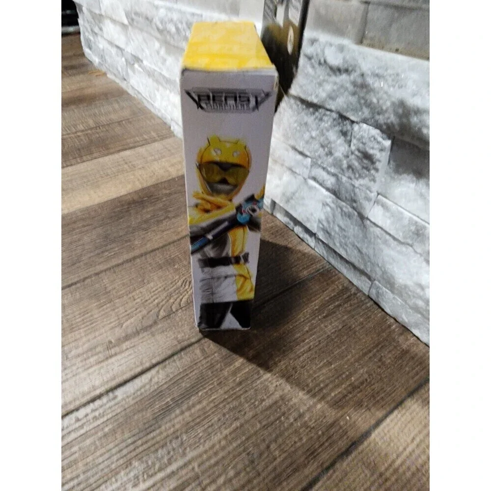 Power Rangers Lightning Collection: Beast Morphers Yellow Ranger Zooey Reeves